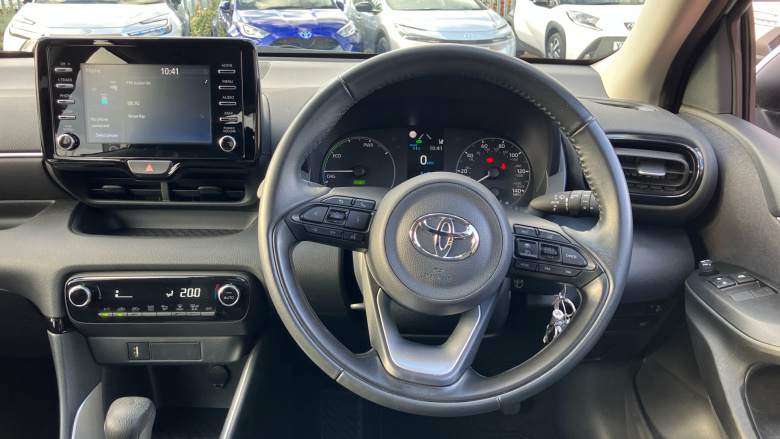Toyota Yaris 1.5 Hybrid Icon 5dr CVT Hybrid Hatchback